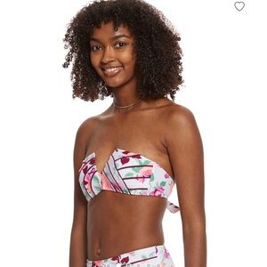 Betsey Johnson Prisoner Of‎ Love Rose Molded Bikini Top Women's Size Small NEW
